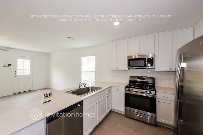 Foto del edificio - 2624 Bartlett St