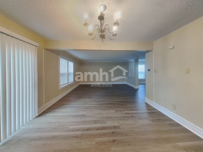 Building Photo - 10303 Buckshire Ln