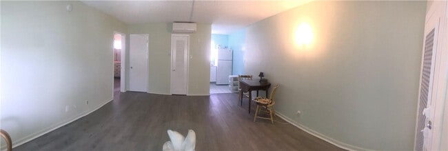 Foto del edificio - 3212 NE 7th Pl