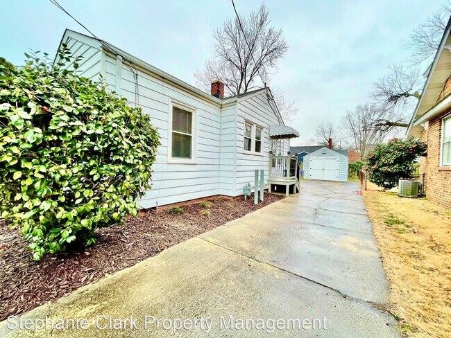 Building Photo - 2 br, 1 bath House - 145 West Lorengo Avenue