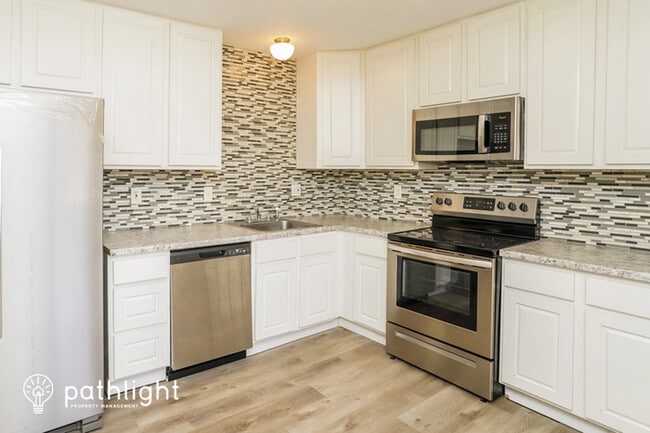 Building Photo - 1875 Swearinger Drive, Colorado Springs, C...