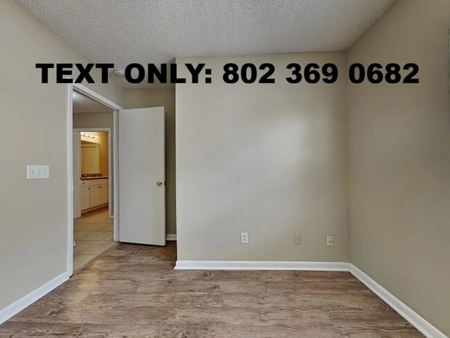 Building Photo - 807 Benninger Dr