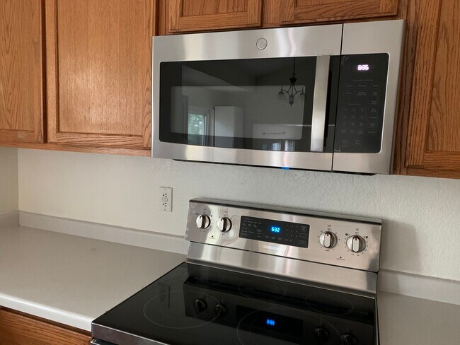 Foto del edificio - 2559 Cherry Cir