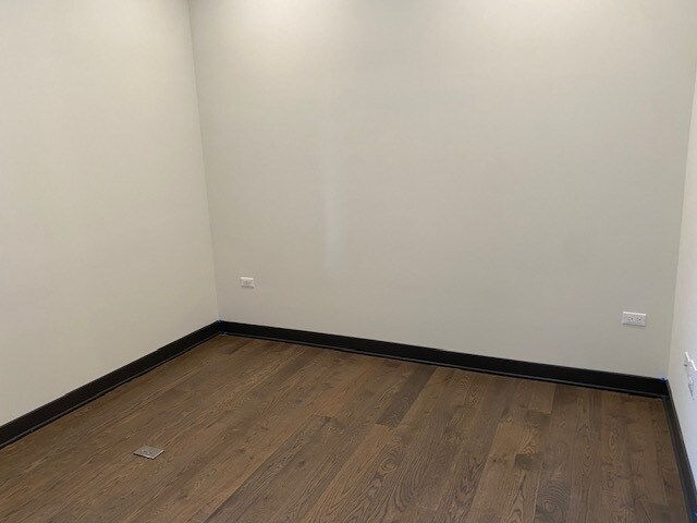 Foto del edificio - 1356 W Chestnut St