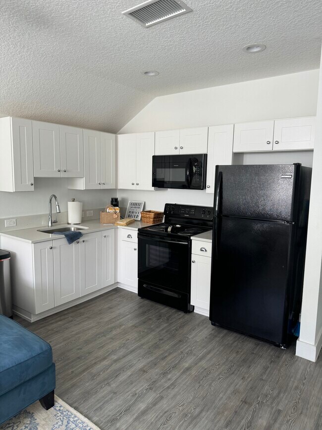 Cocina - 724 Lake Brim Dr