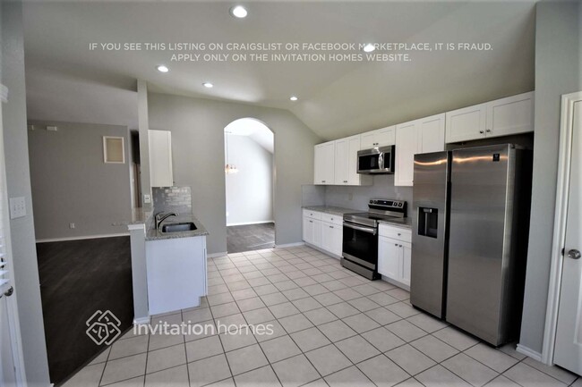 Building Photo - 2919 Crystal Way