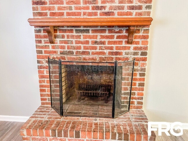 Photo - 100 Kristin Dr Townhome