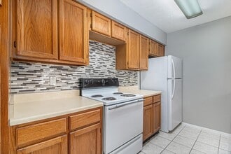 Building Photo - 7313 Gulf Fwy