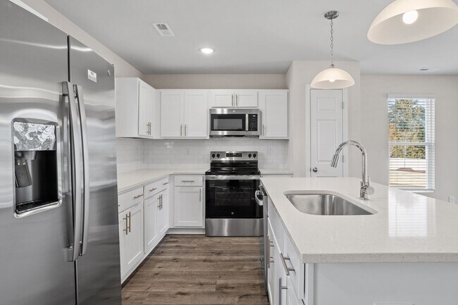 Building Photo - 1037 Peony Ln