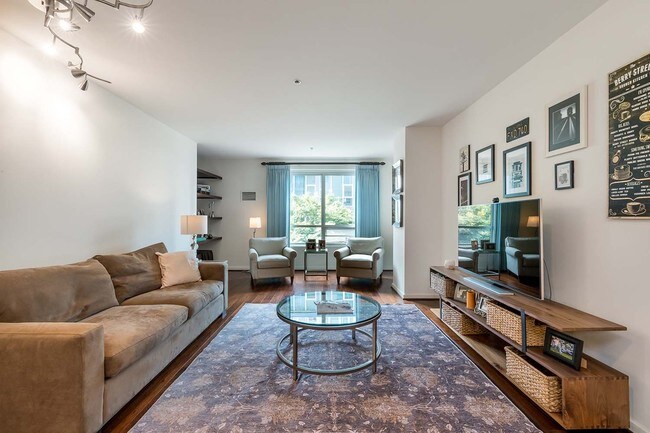 Foto del edificio - Luxury Condo at Park Terrace