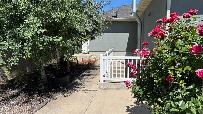 Building Photo - 1407 Flint Meadow Dr