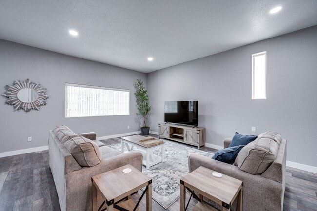 Building Photo - Windermere LWS