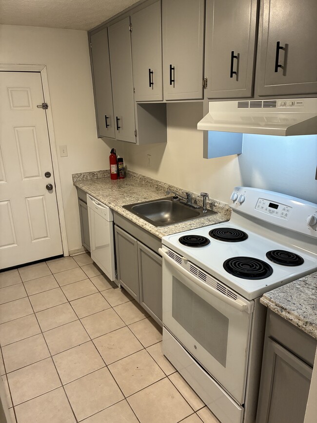 kitchen - 170 Ramble Hills Way