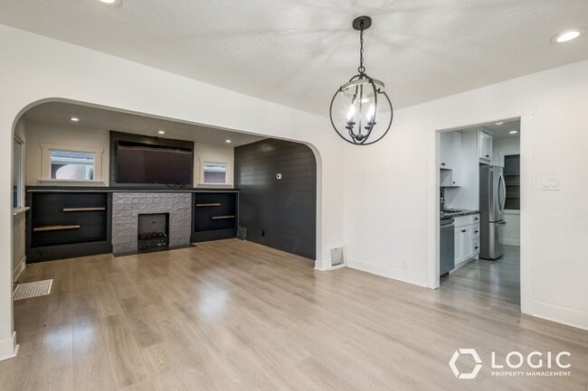 Foto del edificio - Gorgeous Home in Sugar House!!