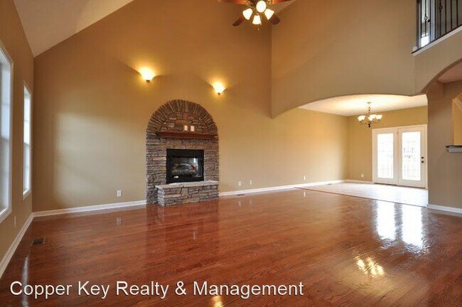 Building Photo - 4 br, 2.5 bath House - 3113 Twelve Oaks Blvd