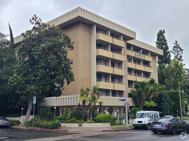 Building Photo - 1300 Midvale Ave