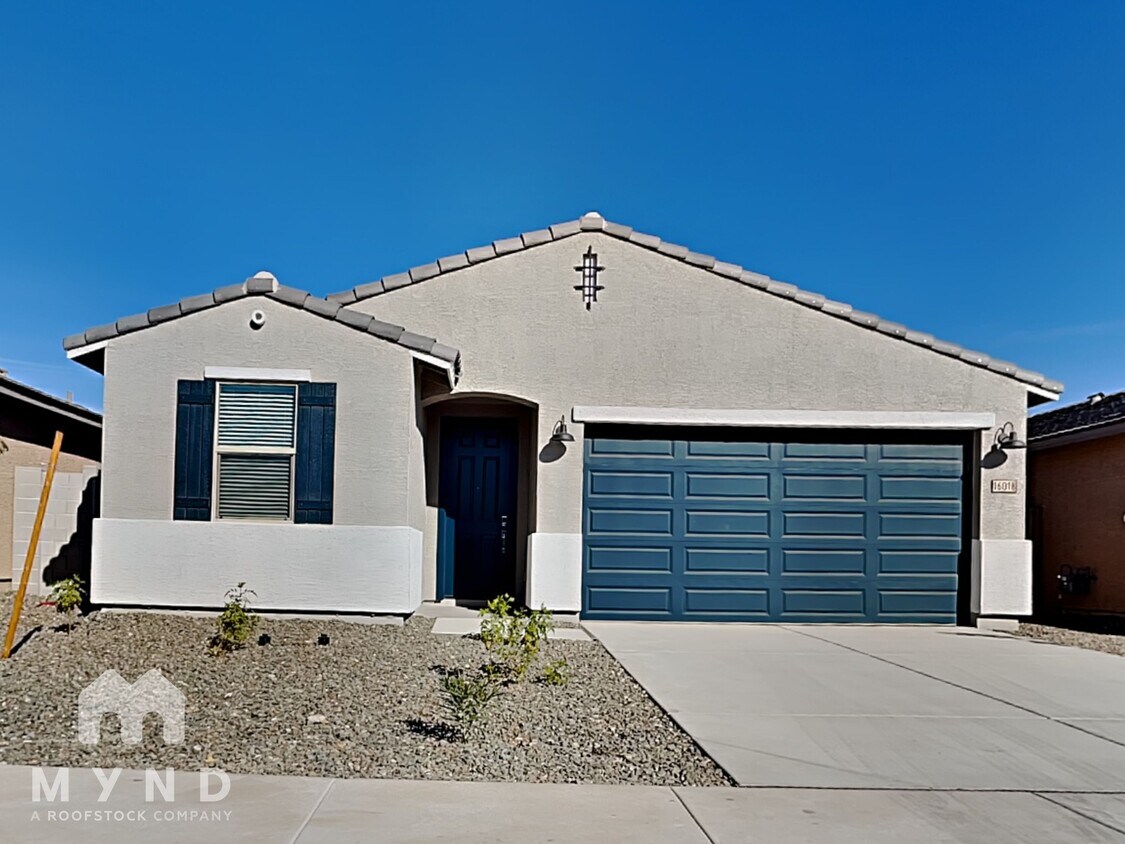 Primary Photo - 16018 W Hackamore Dr