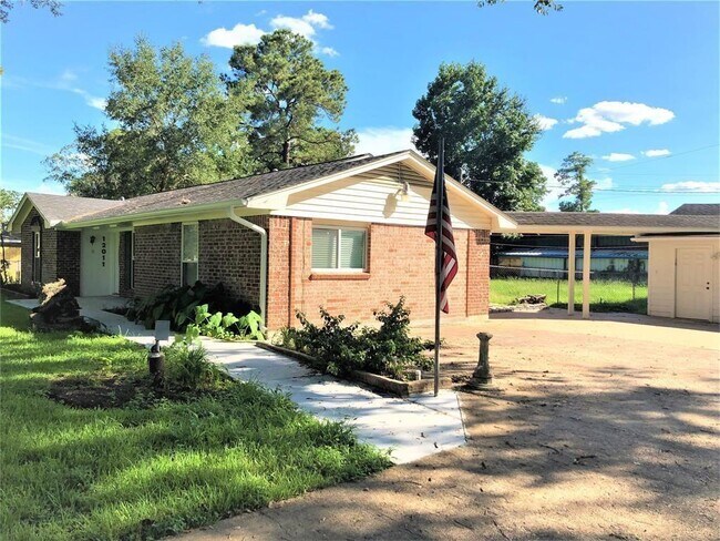 Building Photo - 12011 Tall Forest Dr