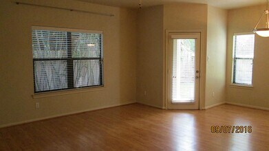 Building Photo - 5202 Brinkman Ct