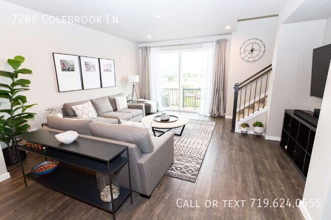 Foto del edificio - 7266 Colebrook Ln