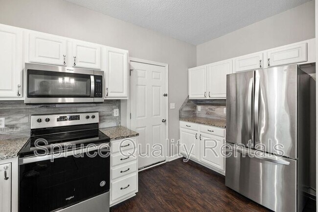 Building Photo - 2640 Farlow Gap Ln