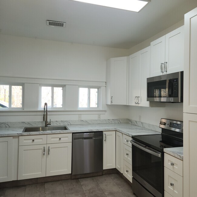 Foto del edificio - 2754 Singleton Creek Rd