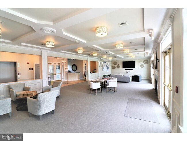 Foto del edificio - 100 Middlesex Blvd