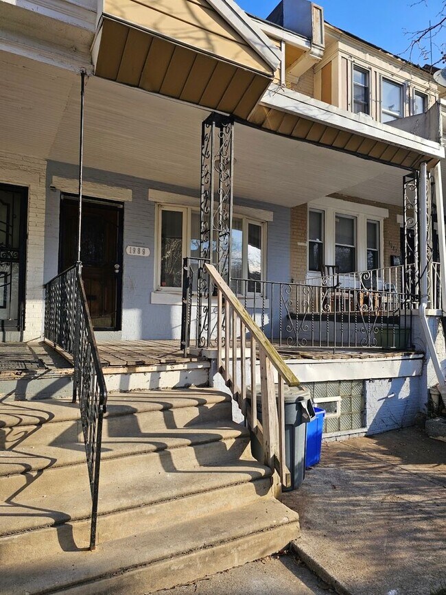 Building Photo - Front Porch Row - Olney