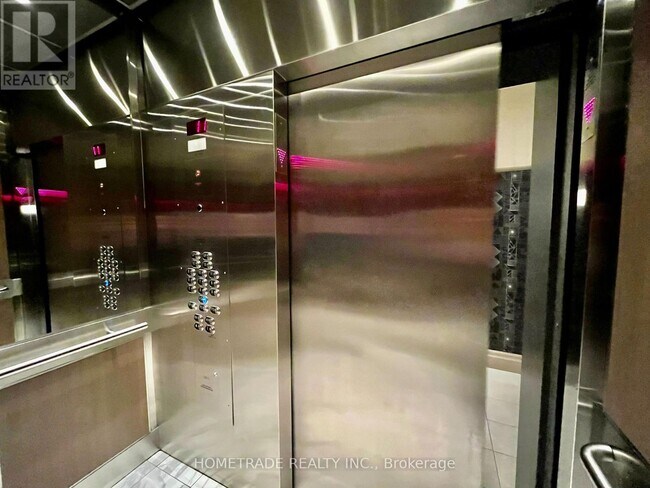 Photo du bâtiment - 28 Byng Ave