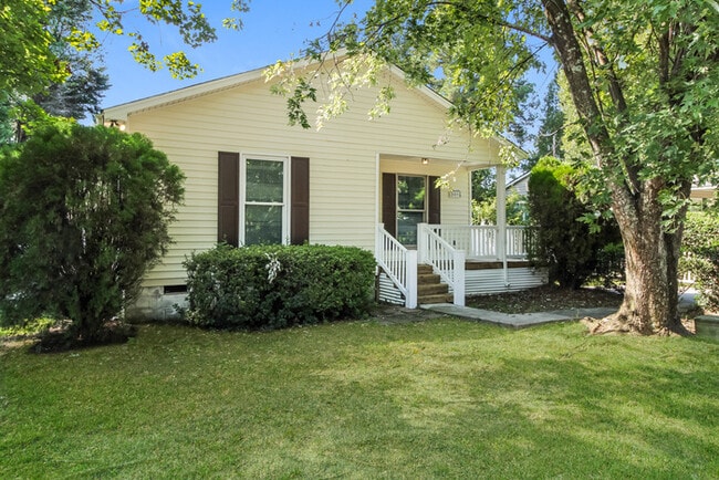 Building Photo - 509 Riley St