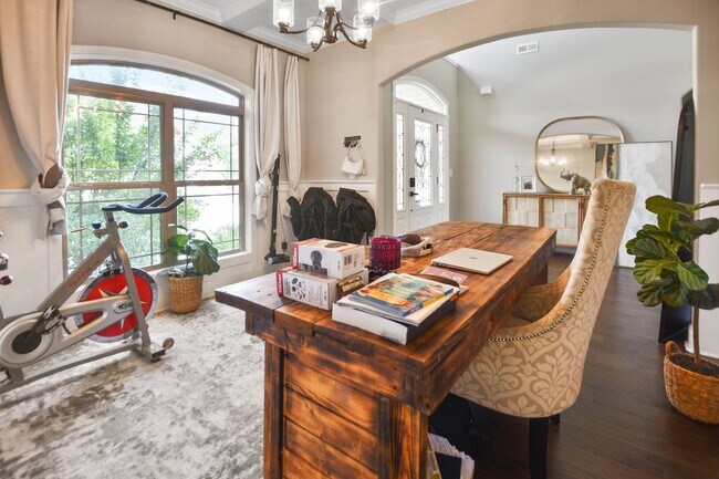 Foto del edificio - Pet Friendly Four Bedroom!