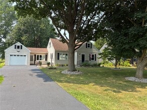 Building Photo - 773 Marshall Rd