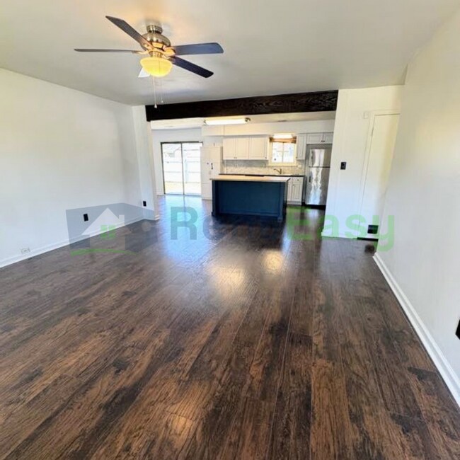 Building Photo - 4225 Grove Ct