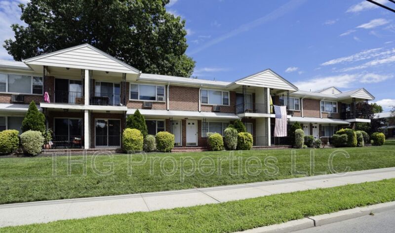 Foto principal - 405 Franklin Turnpike