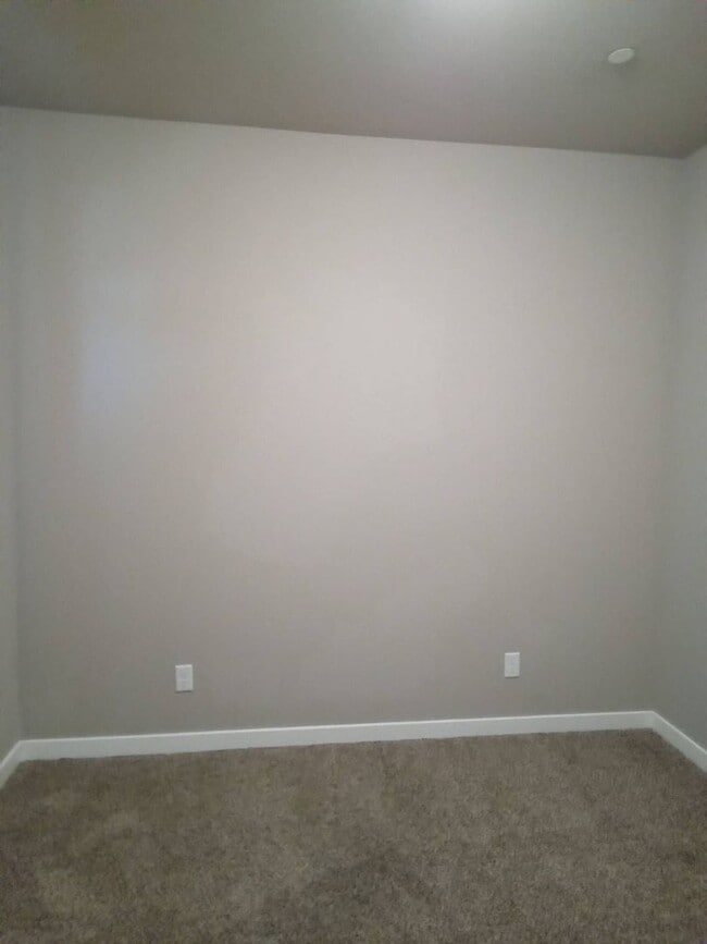 Foto del edificio - 109 Felice Ct.