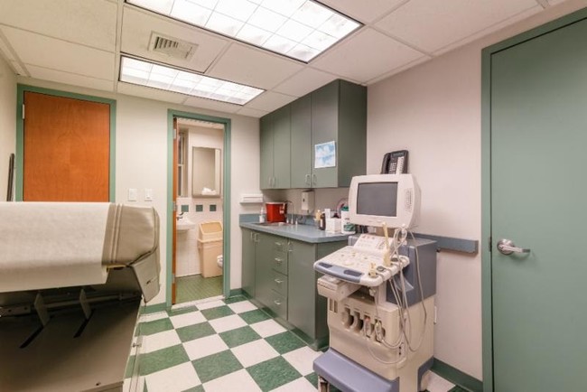 Examination Room - 124 East 84th Street