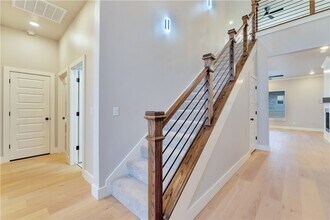 Building Photo - 1851 Lotus Rd