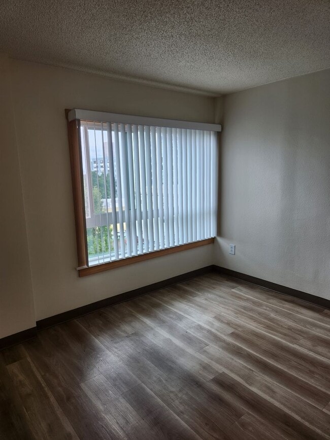 Interior Photo - Gretchen Kafoury Commons