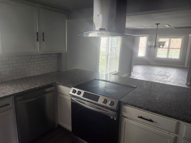 Foto del edificio - 714 E Lamar St