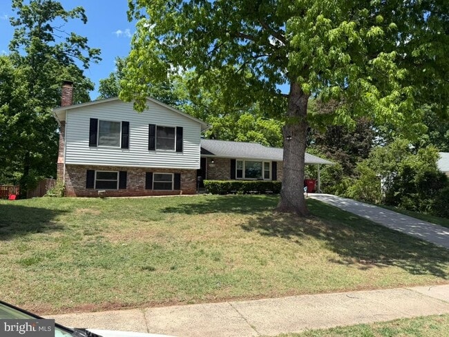 Building Photo - 7570 Remington Rd