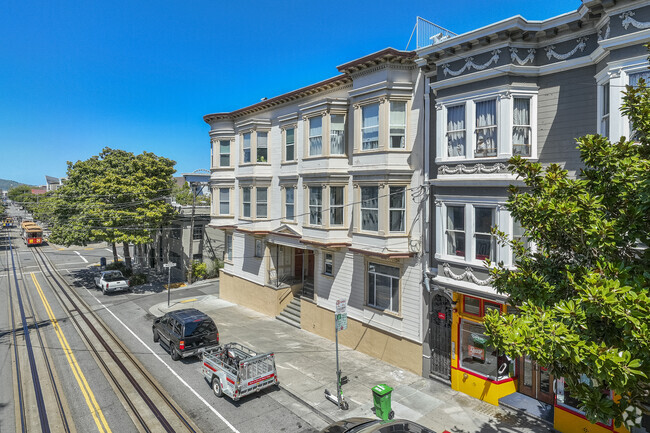 Alternate Exterior - 2332-2342 Taylor St