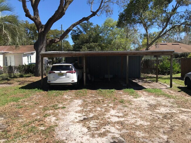 Building Photo - 509 Lakeview st