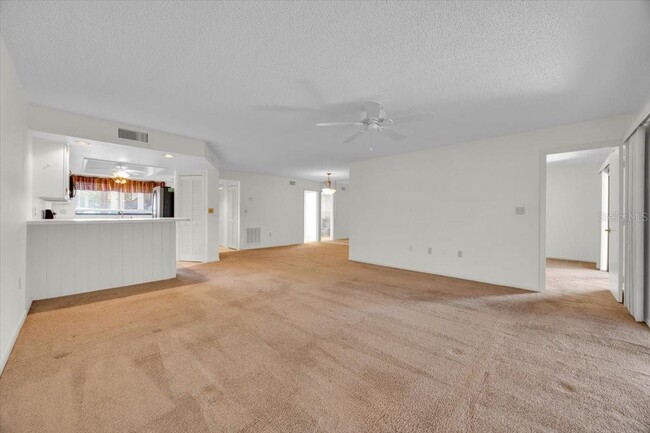 Foto del edificio - 4101 Village Ct