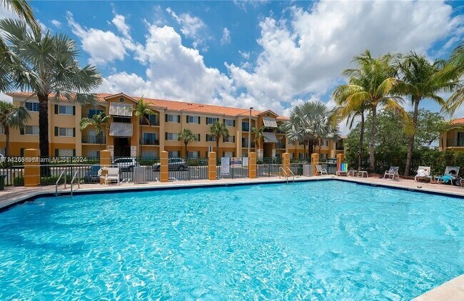 Foto del edificio - 7220 NW 114th Ave