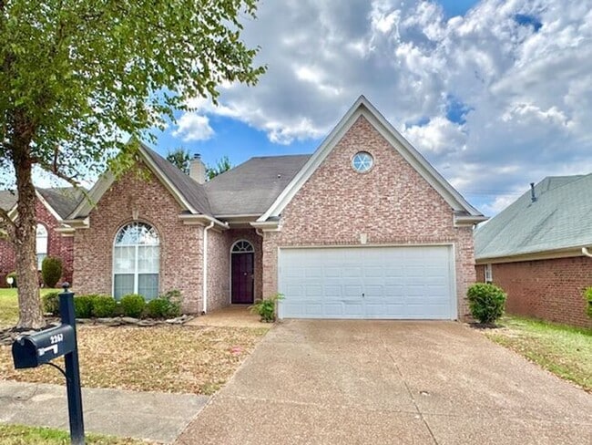 Cordova- Great Location- 3 bedroom/2bath h... - Cordova- Great Location- 3 bedroom/2bath h... House