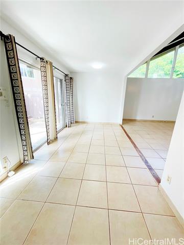 Foto del edificio - 94-413-413 Keaoopua St