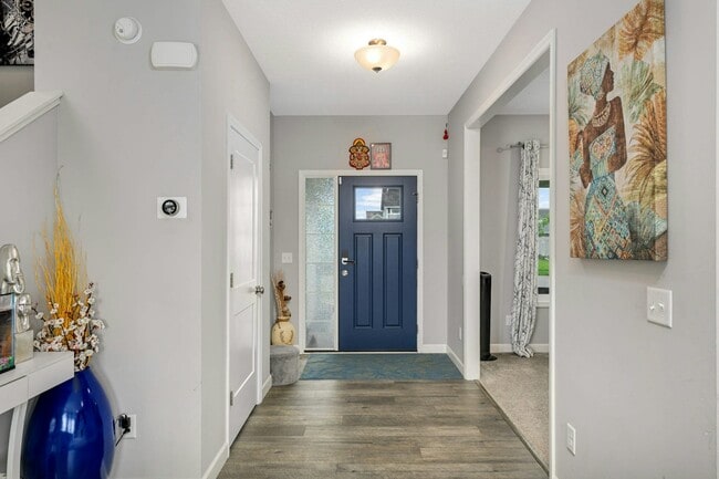 Building Photo - 15641 Fairchild Way
