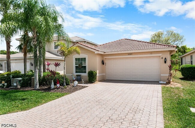 Foto del edificio - 10523 Carolina Willow Dr