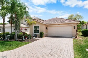 Building Photo - 10523 Carolina Willow Dr