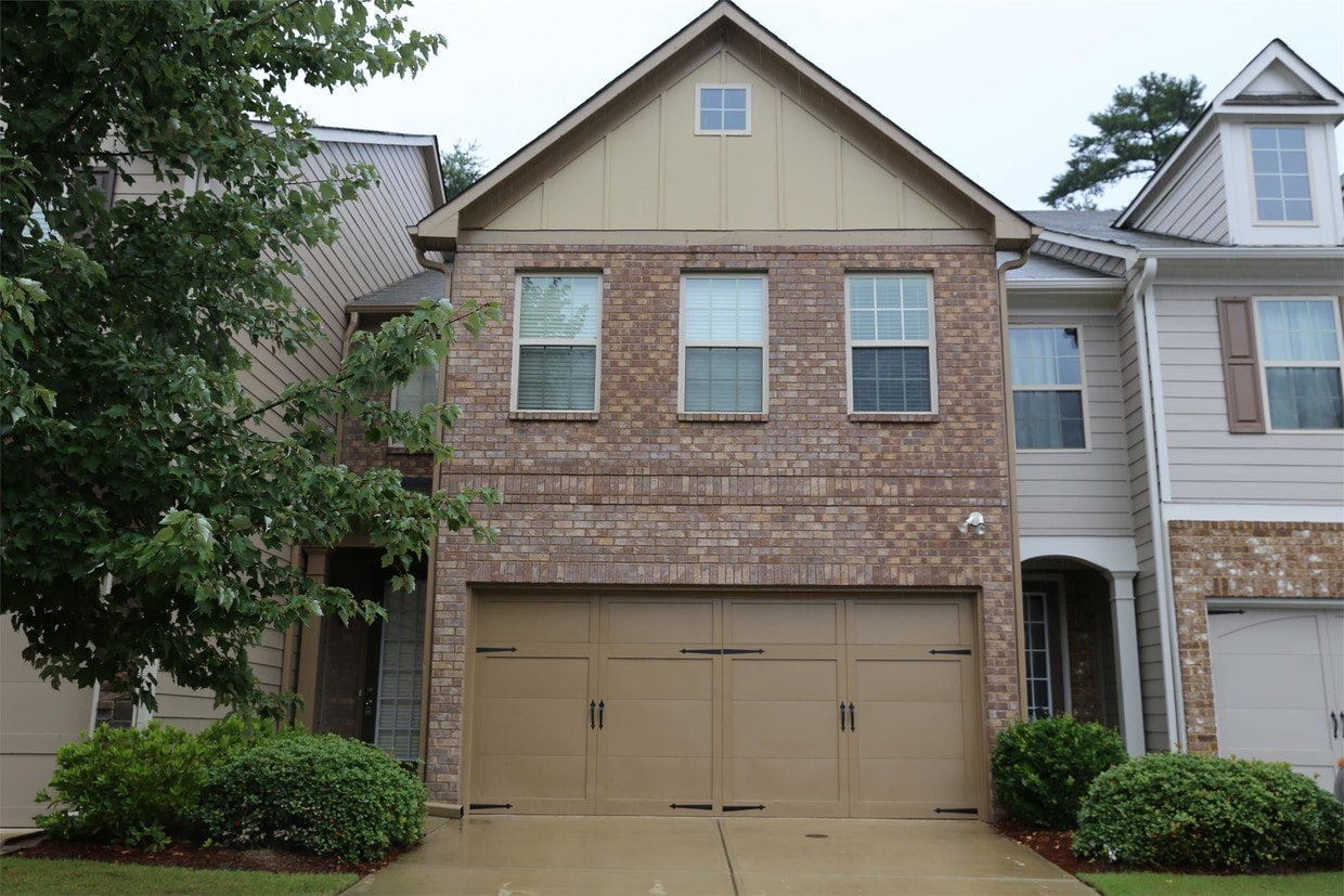 2654 Sardis Chase Ct, Buford, GA 30519 Townhome Rentals in Buford GA